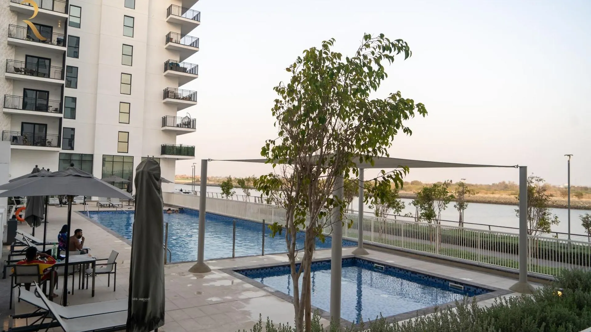 Yas Island Retreat Boho Chic Studio Apartment With Pool Abu Dhabi 0*,  Emirados Árabes Unidos